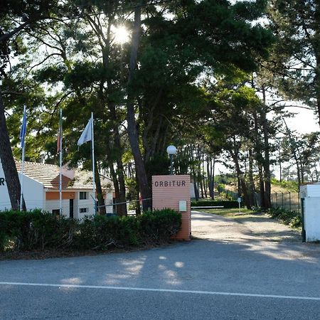 Hotel Parque De Campismo Orbitur São Jacinto Esterno foto